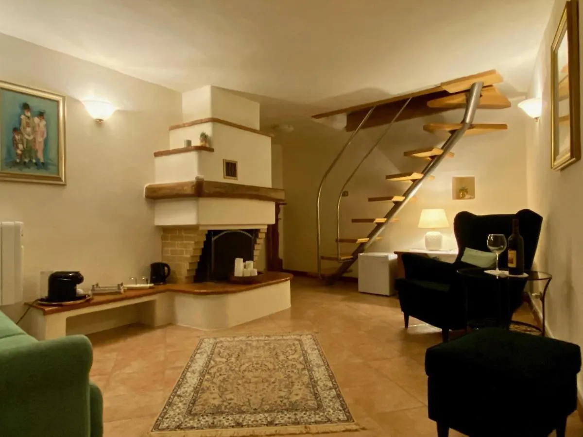 Mulazzo Relais San Filippo In Sogaglia Bed & Breakfast