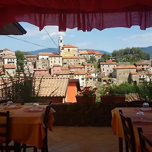 ホテル Ristorante El Caracol, Mulazzo
